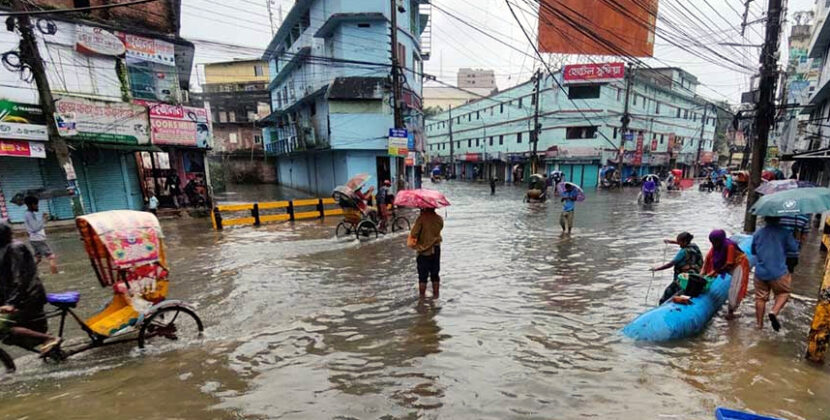 সিলেটে টানা ভারি বর্ষণের পর বন্যায় ভোগান্তিতে সোয়া ৮ লাখ মানুষ