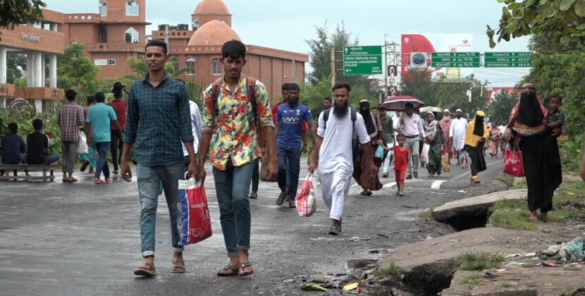 কোটা আন্দোলন : ভোগান্তিতে যাত্রীসহ সাধারণ মানুষ (ছবি)