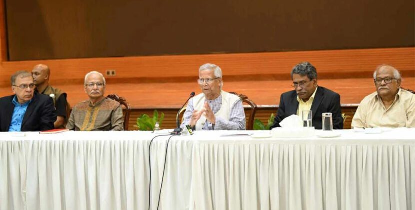 প্রধান উপদেষ্টা রাজনৈতিক দলের নেতাদের সঙ্গে বৈঠকে বসেছে