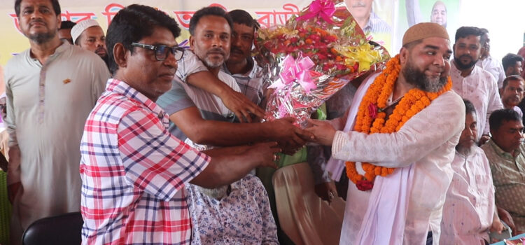 ১৩ বছর বিদেশে নির্বাসিত উজিরপুরের বিএনপি নেতা দেশে ফেরার গণ সংবর্ধনা