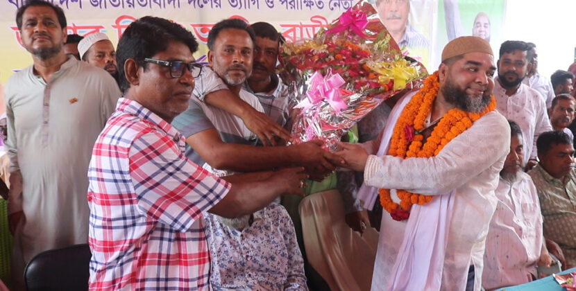 ১৩ বছর বিদেশে নির্বাসিত উজিরপুরের বিএনপি নেতা দেশে ফেরার গণ সংবর্ধনা