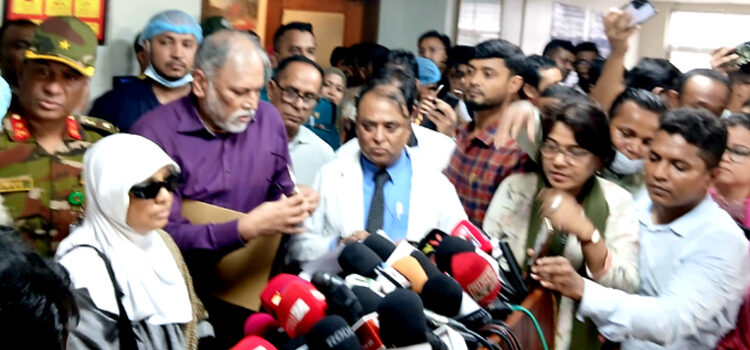 মাইলস্টোন ট্র্যাজেডি : সিঙ্গাপুর থেকে রাতে চিকিৎসকরা আসছেন
