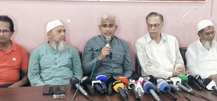 মানুষ না খেয়ে থাকে আর উপদেষ্টারা হাঁসের মাংস খেতে যান তাদের কথার প্রতি কতটা গুরুত্ব দেওয়া উচিত : আলাল