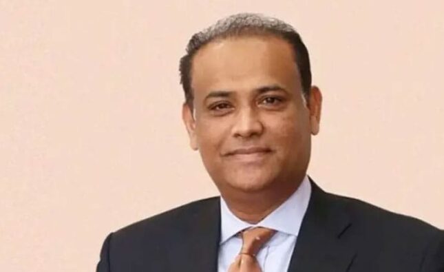 ১২০০ কোটি টাকা পাচার, সাবেক মন্ত্রী সাইফুজ্জামানের বিরুদ্ধে মামলা