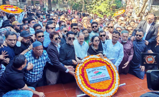 যথাযোগ্য মর্যাদায় বরিশালে পালিত হলো শহীদ বুদ্ধিজীবী দিবস