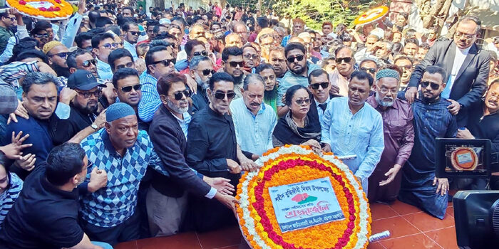 যথাযোগ্য মর্যাদায় বরিশালে পালিত হলো শহীদ বুদ্ধিজীবী দিবস