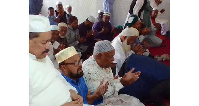 বরিশালের মানুষের সেবায় নিজেকে উৎসর্গ করার প্রত্যয় মজিবর রহমান সরোয়ারের