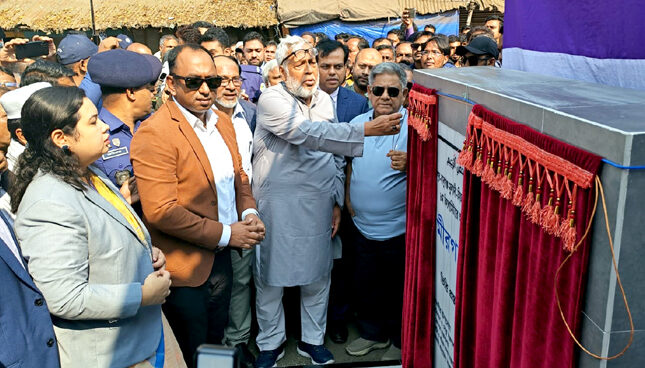 মীরগঞ্জ সেতুর ভিত্তিপ্রস্তর স্থাপন চার উপজেলার মানুষের দীর্ঘ অপেক্ষার অবসান