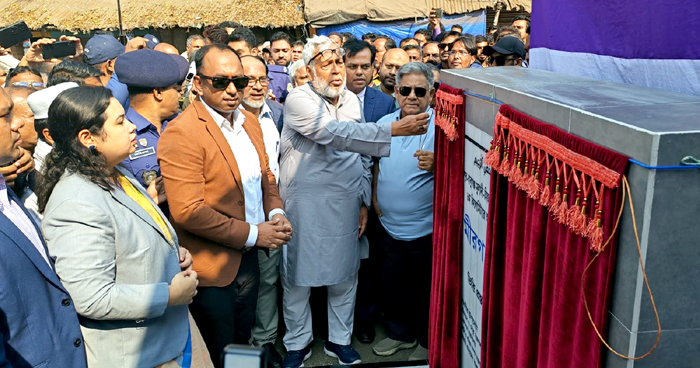 মীরগঞ্জ সেতুর ভিত্তিপ্রস্তর স্থাপন চার উপজেলার মানুষের দীর্ঘ অপেক্ষার অবসান