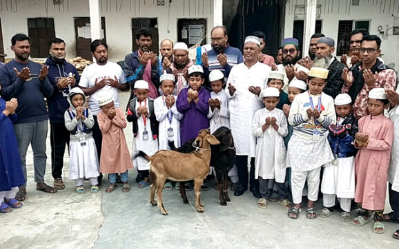 বেগম খালেদা জিয়ার রোগমুক্তি কামনায় ছাগল সদকা