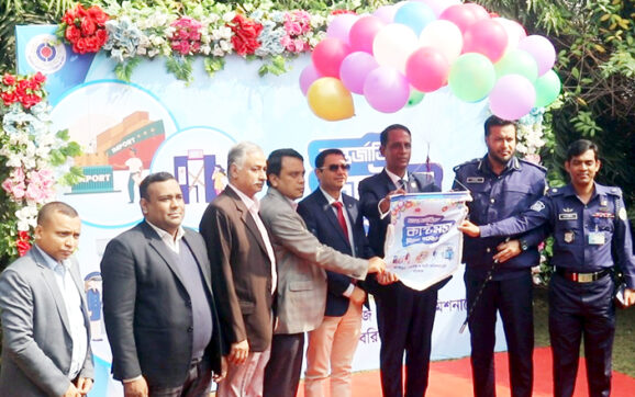 বরিশালে কৃষি, শিল্প, জ্বালানী, পর্যটন ও রপ্তানীমুখি শিল্পে বিপুল সম্ভাবনা আছে : রিয়ার অ্যাডমিরাল মাসুদ ইকবাল