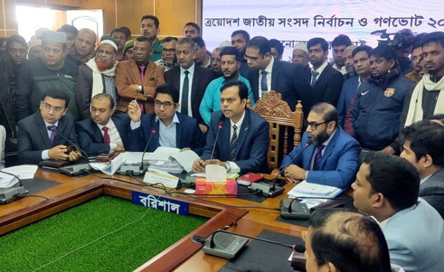 বরিশাল জেলার ৬ আসন : বিএনপির প্রার্থী সান্টুসহ ১০ জনের মনোনয়ন স্থগিত