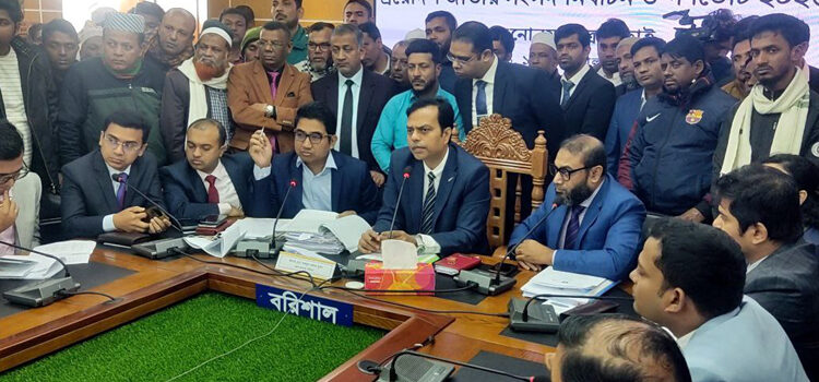 বরিশাল জেলার ৬ আসন : বিএনপির প্রার্থী সান্টুসহ ১০ জনের মনোনয়ন স্থগিত