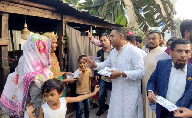 মজিবর রহমান সরোয়ারের ধানের শীষ নিয়ে ভোটারদের দ্বারে দ্বারে যুবদল নেতা মামুন