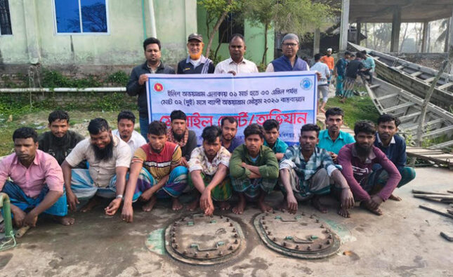 মেঘনায় ইলিশের অভয়াশ্রমে আটক ১৪ জেলেকে জরিমানা